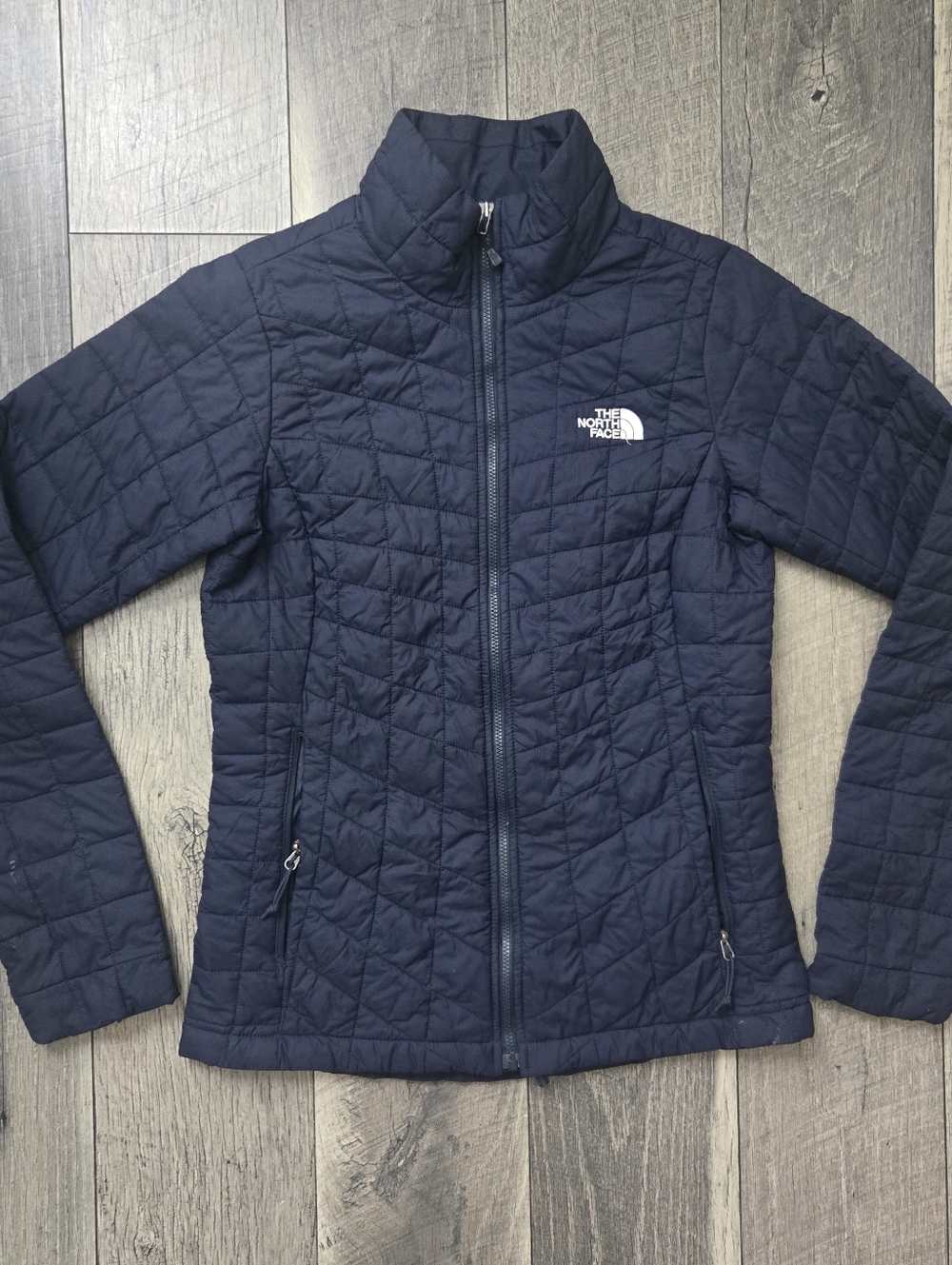 The North Face Women's Quilted Puffer Jacket - Navy Blue